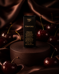 Tom Ford Shade and Illuminate Soft Radiance Foundation